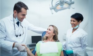 The dentist explains the different ways to prevent dental infection.