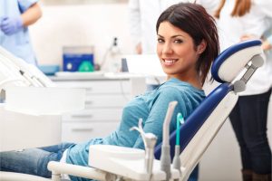surrounding teeth hurt after tooth extraction 