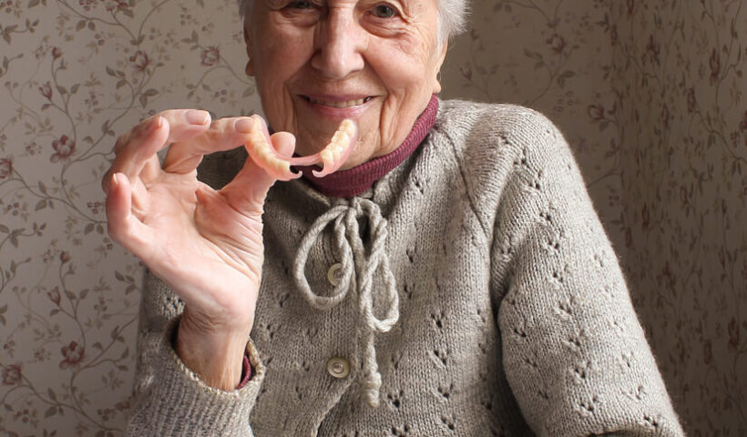 lower partial dentures bottom front teeth